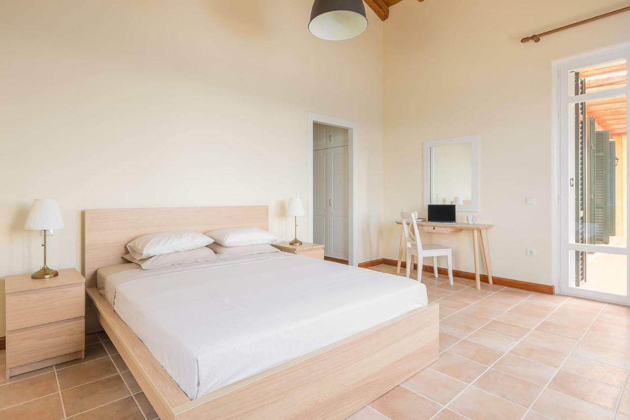 Villa Mylos